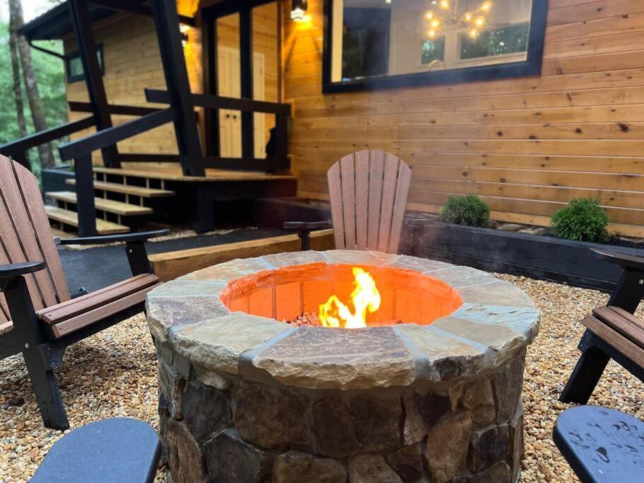 Modern Mountain Getaway With Hot Tub, Fire Pit Villa Sautee Nacoochee Eksteriør bilde